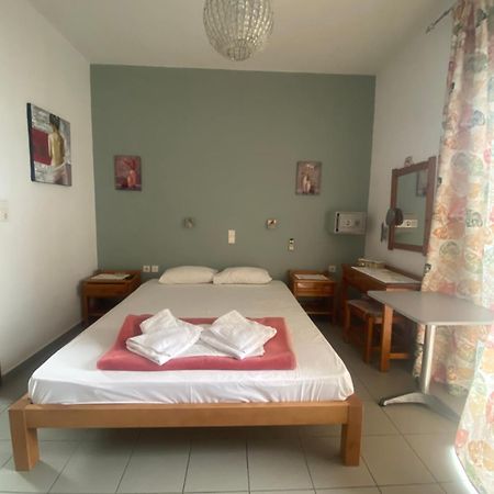 Adamas Rooms Paleochora Exterior foto