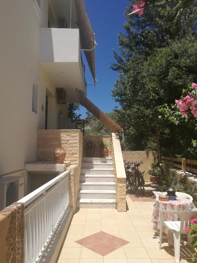 Adamas Rooms Paleochora Exterior foto